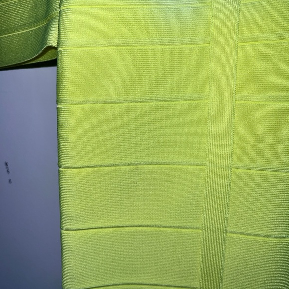 🆕 Hervé Leger Neon Yellow Nathalia Night Out Dress - Picture 12 of 12